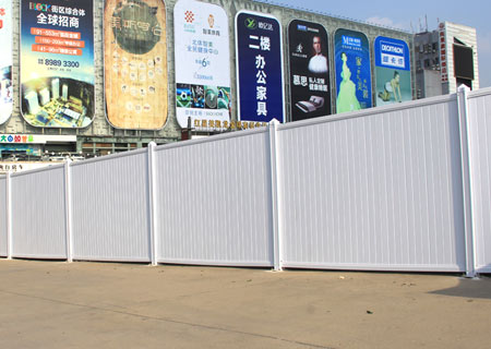 PVC施工圍擋安裝-深圳市龍崗區布吉街道賽格ECO中心-市政PVC圍擋-深圳市大通建材有限公司鋼圍擋生產定制廠家