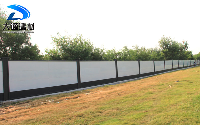 深圳市政圍擋，市政施工圍擋安裝現(xiàn)場效果圖